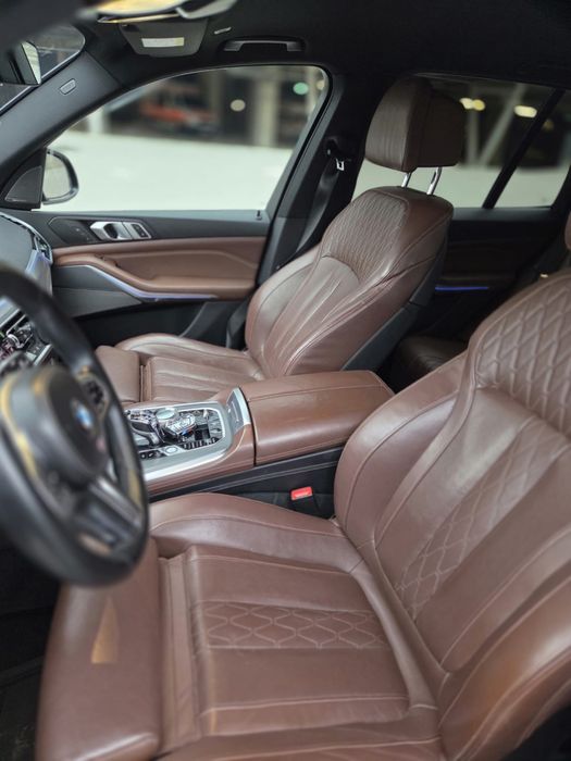 BMW  X5 xDrive 40i M Package Individual, Tva inclus si deductibil.