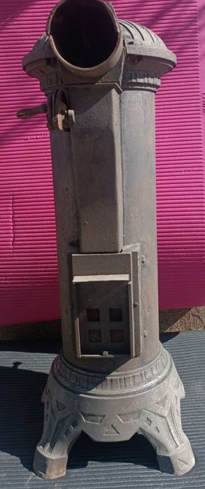 Soba fonta veche.Semineu