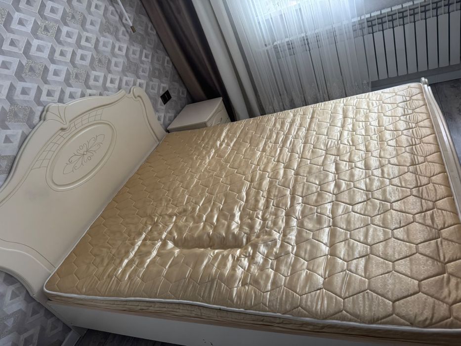 Кровать двуспальная 160х200