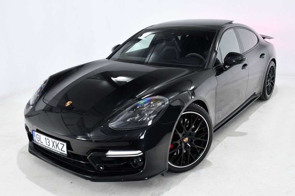 Porsche Panamera GTS / Facelift / 2021 / 4.0