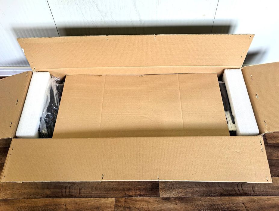 Korg pa5x  76 клавиша ,чисто нов !  С твърд калъф и тонколона Корг в комплект