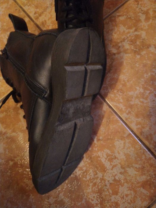 Vând ghete piele, mărimea 36