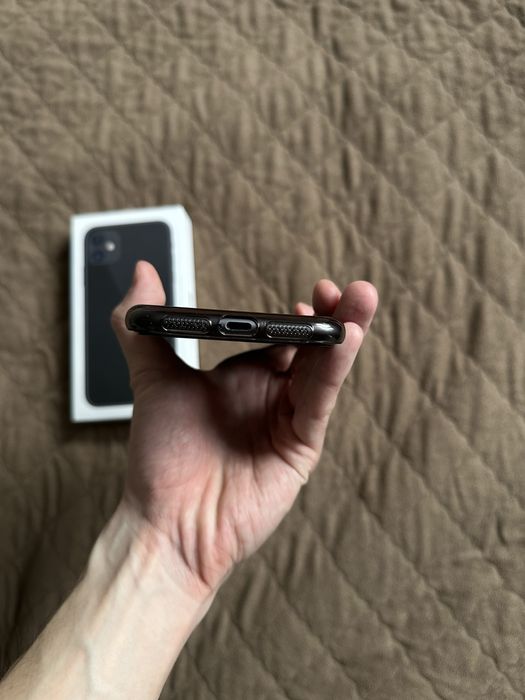 iPhone 11 64GB Черный