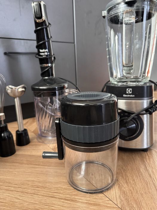 Mixer, aparat tocat si aparat de facut gheata