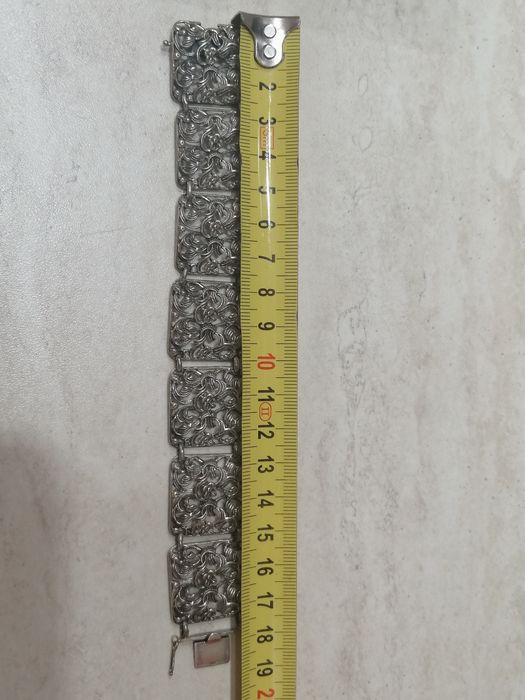 Масивна Сребърна гривна