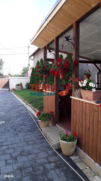 Casa 3 camere, 1200 mp teren, zona Centru