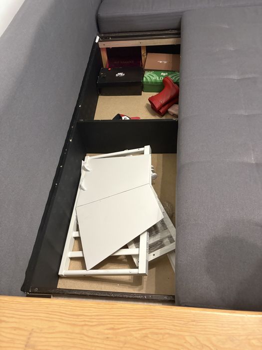 Диван угловой в отлисном состоянии