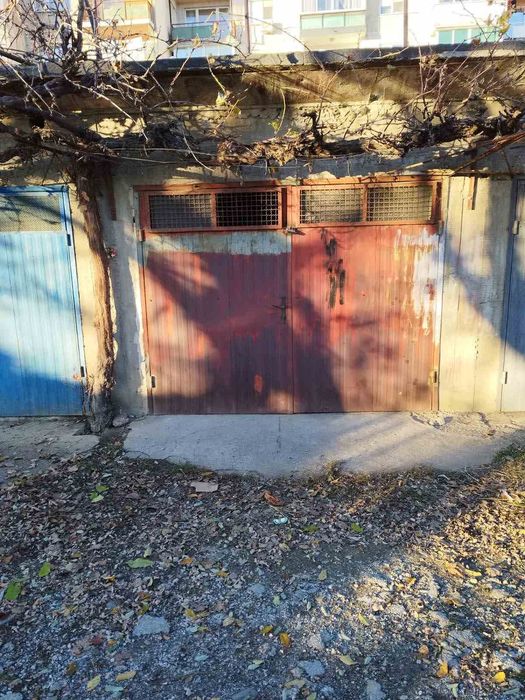 Продава се Гараж / Паркомясто в Габрово, Трендафил 1 - 20 кв.м за 765 €/кв.м - Снимка #1