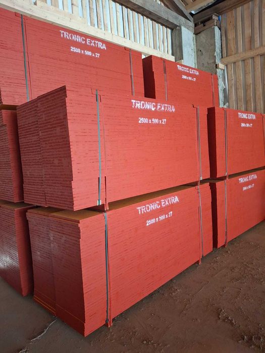 Vând panouri de cofraj tip doka