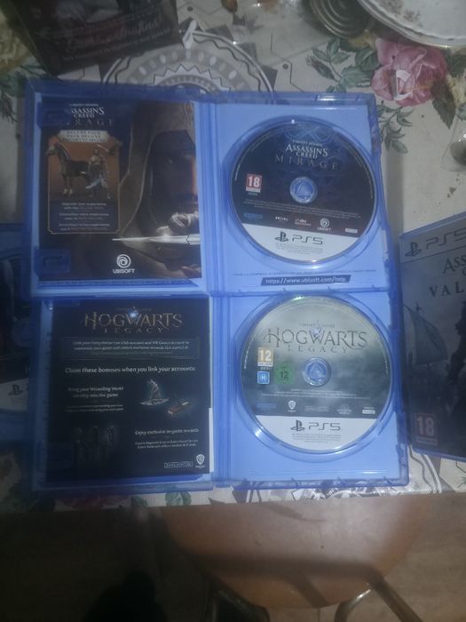 Pachet 4 Jocuri PS5 - Assassin's Creed, Hogwarts, Hitman