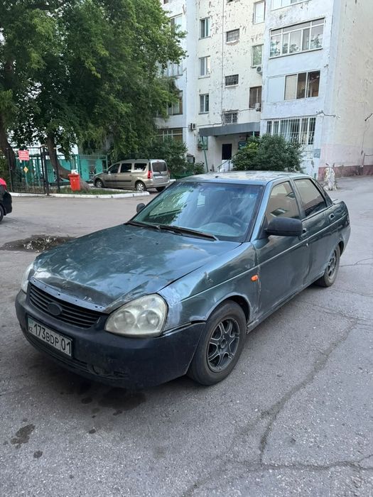В продаже приора первая