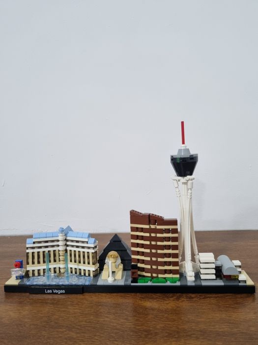 Lego Architecture Cities skyline sets