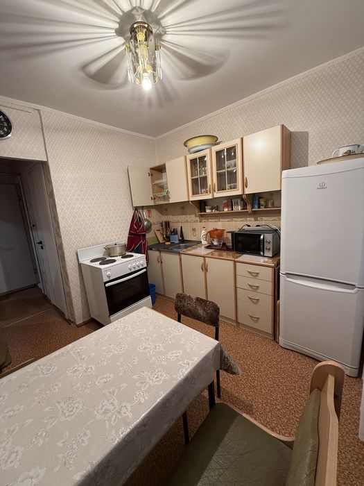 Продам 2 комнатную квартиру