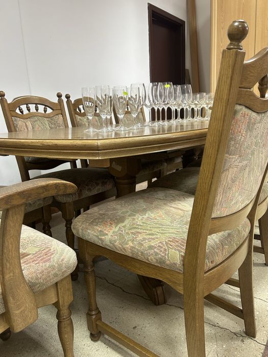 Set masa cu 10 scaune