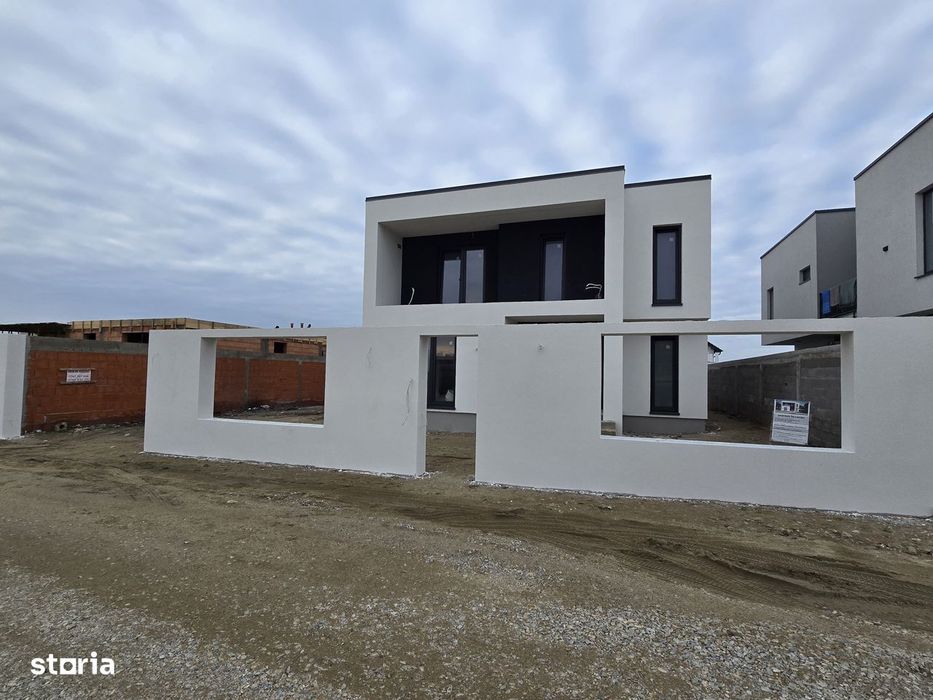 Casa de vanzare in Sanmartin