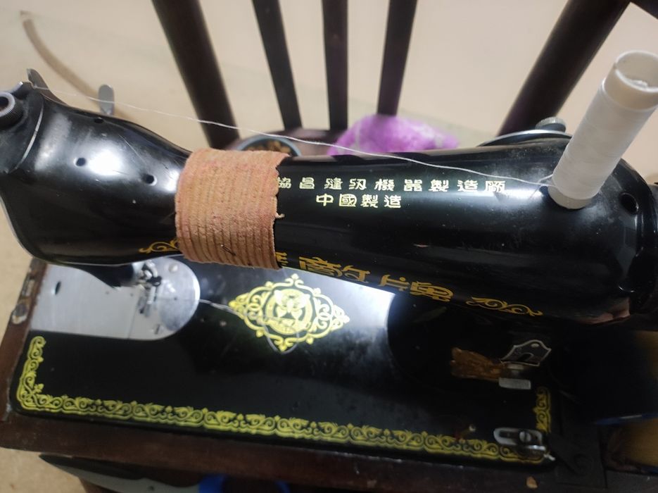 Китайская швейная машинка