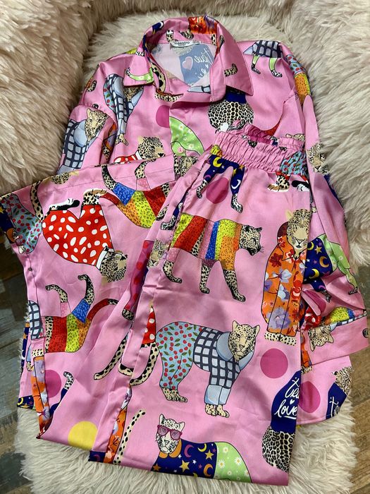 Сатениран комплект, ленена рокля, боди, топ Valentino