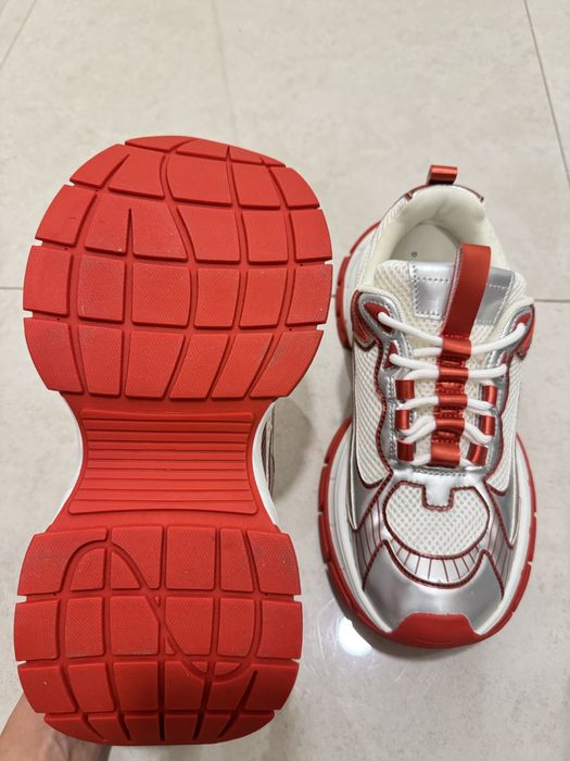 Мъжки спортни обувки