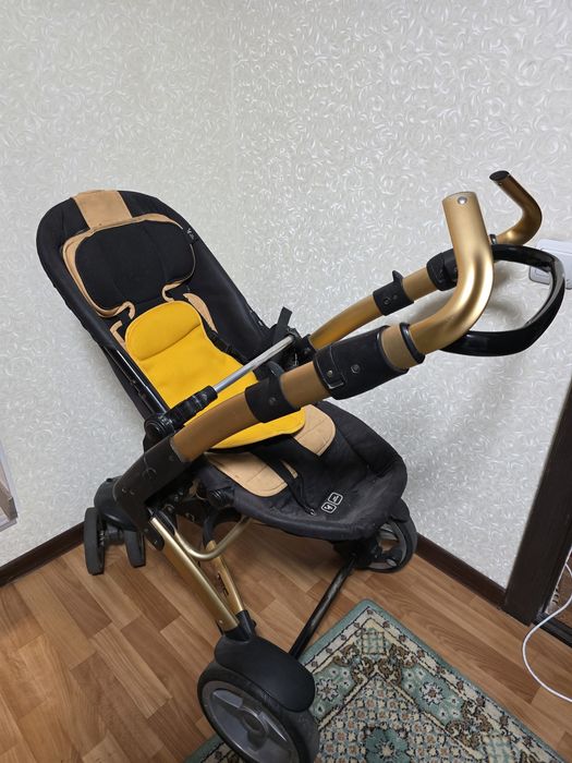 Детская коляска 3 в 1