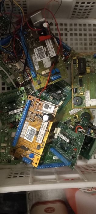 Стари платки от охранителни системи