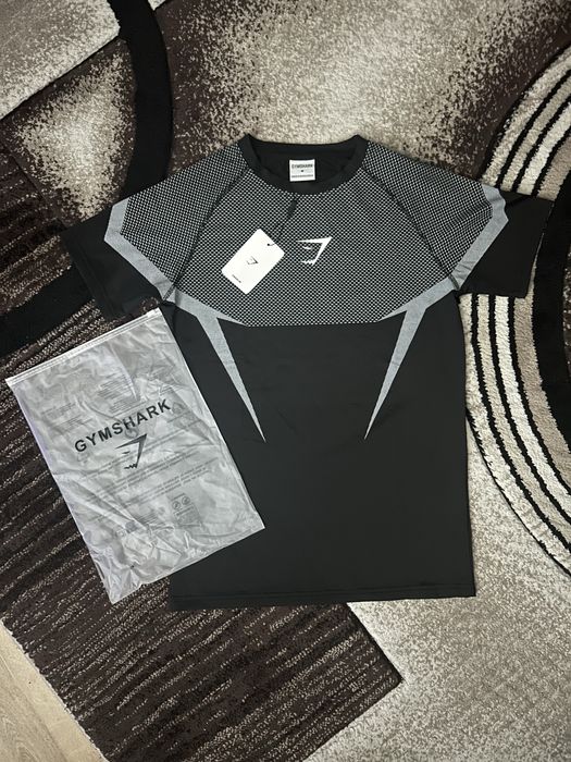 Gymshark Onyx v5