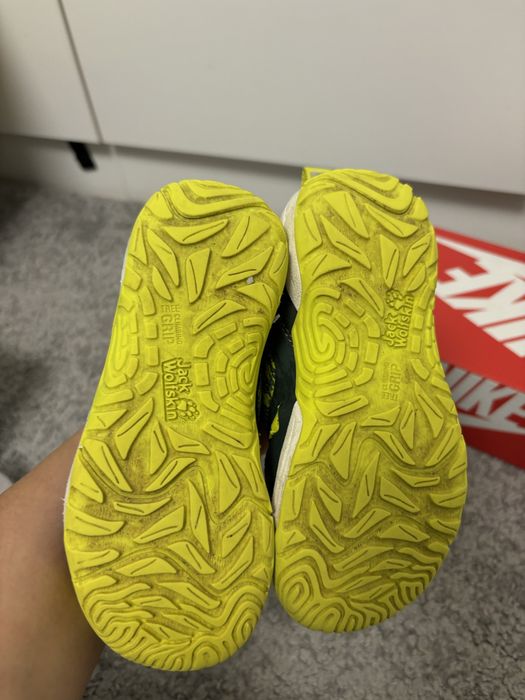 Adidasi Jack Wolfskin 27