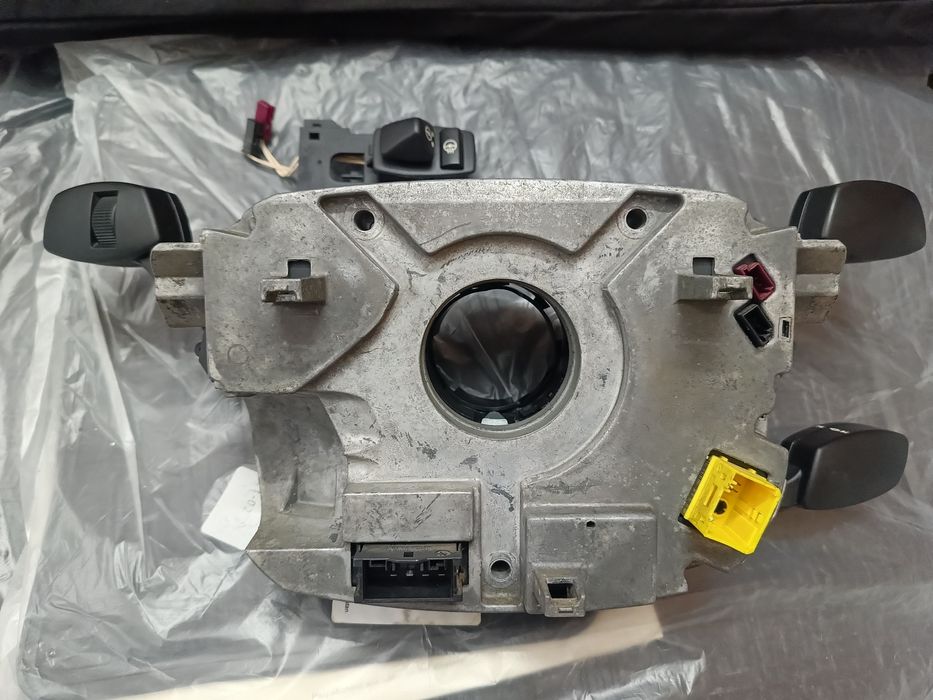 подрулевой шлейф с гитарой bmw e60