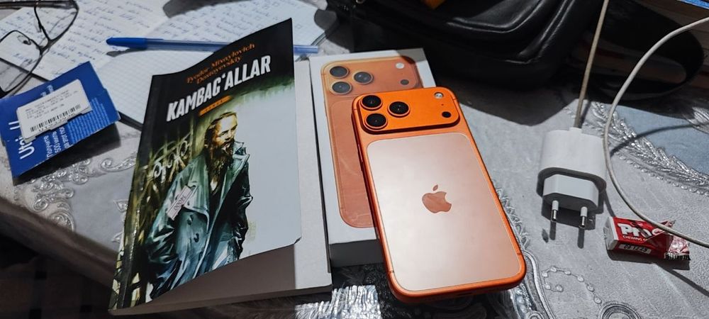 Telefon sotiladi marka iphone 17 pro max kelishamiz telefon karobka