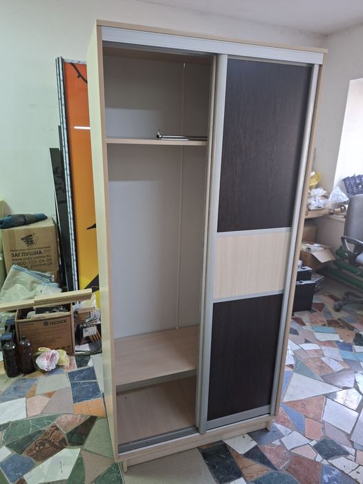 Продам шкаф купе новый