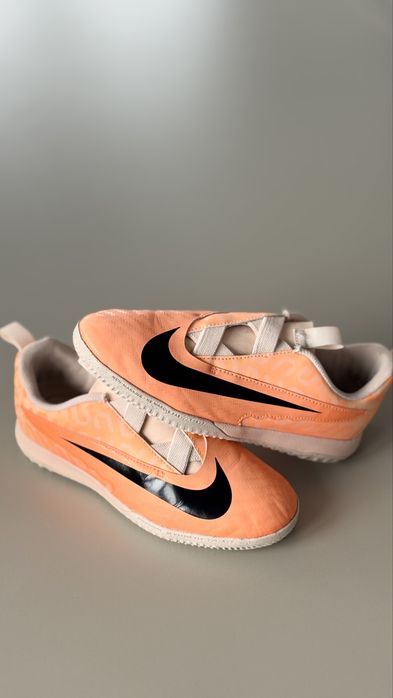 Ghete sală Nike Phantom GX Academy IC Junior - Portocale