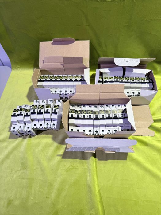 Lot 37 siguranțe automate AEG Elfa E81 B32 – 32A, 1P, 6kA