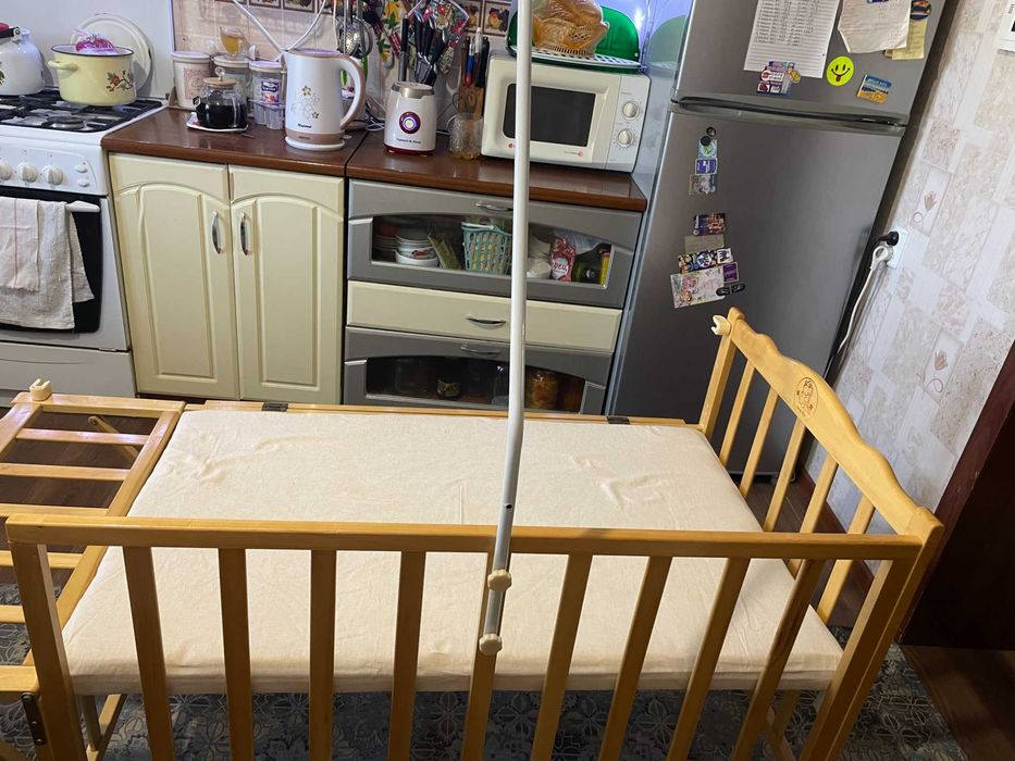 детская кроватка