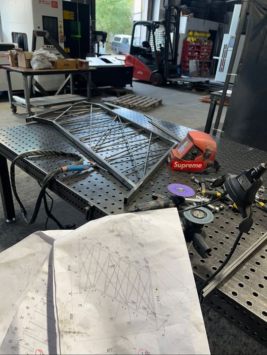 Заваръчни услуги в София
Аргоново и телоподаващо (цех/мобилни)