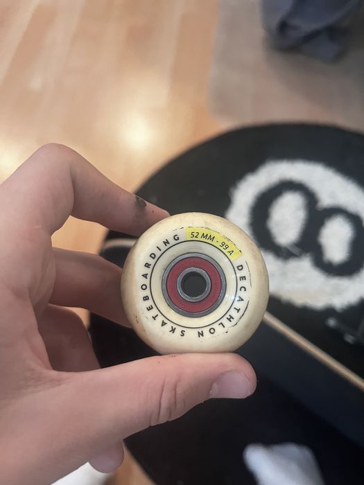 Skateboard profesionist 8.25