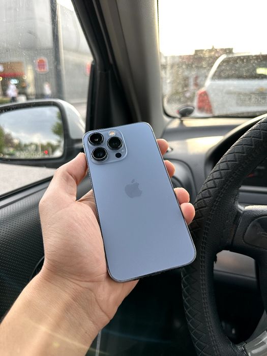 Iphone 13 pro        .
