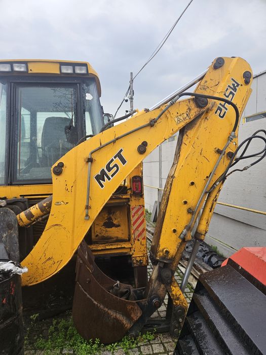 Vând buldoexcavator mst 542 înmatriculat primul proprietar