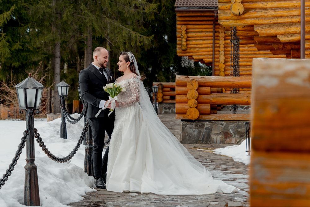 Vând rochie de mireasă