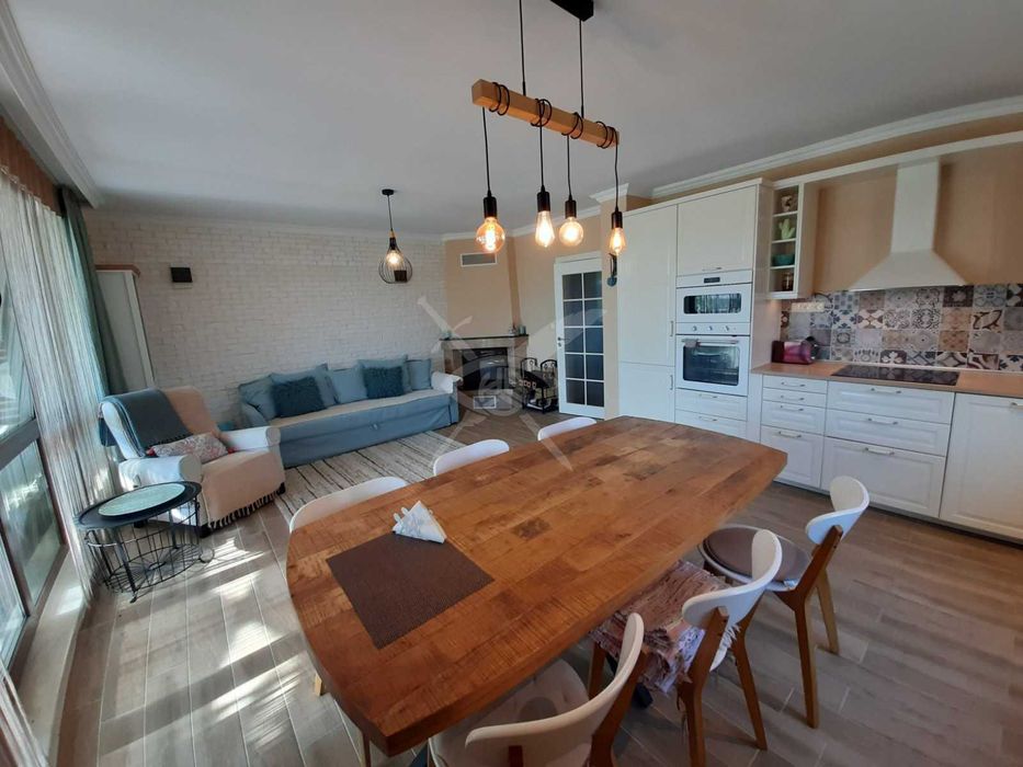 Продава се Тристаен апартамент в Черноморец - 94 кв.м за 2203 €/кв.м - Снимка #7