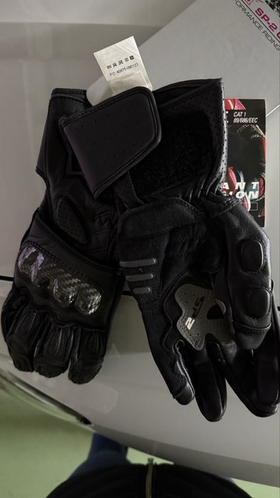 Ръкавици за мотор