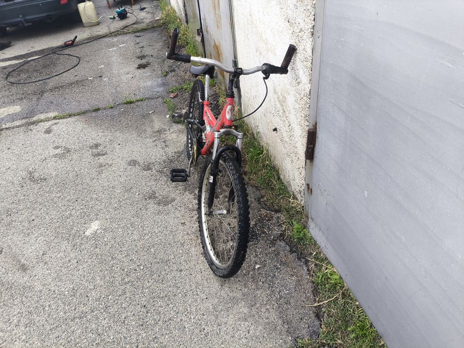 Велосипед продается срочно тенги