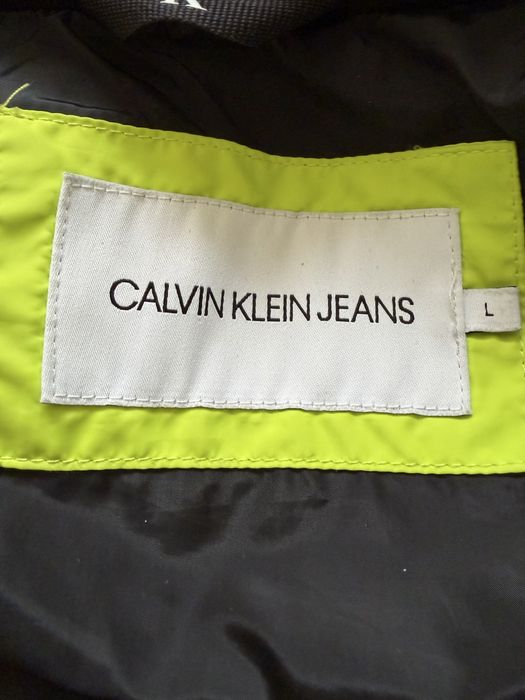 Calvin Klein яке