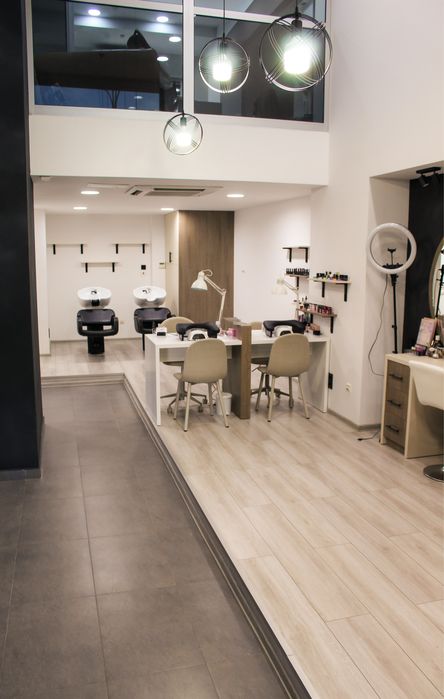 Дава се под наем  в Перник, Рено -  кв.м за 248.88 € - Снимка #2