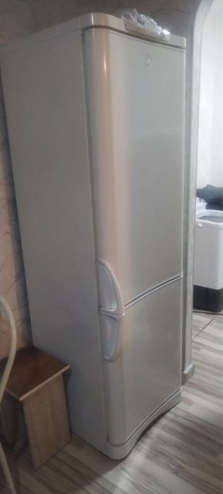 Продается Холодильник