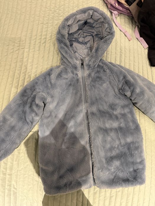 Продам детскую куртку