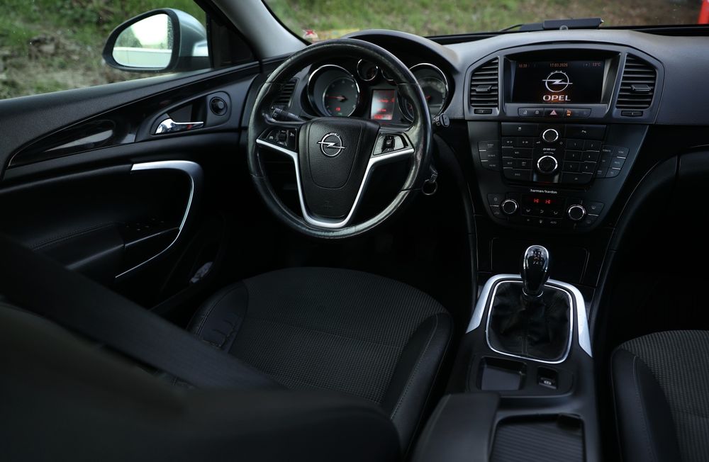 Opel Insignia 2011, Euro 5, diesel-Ecoflex, 131 CP, fiscal, proprietar