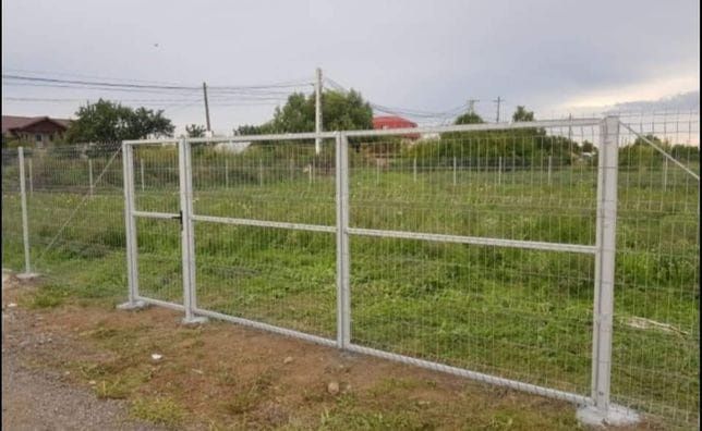 Executam la comanda clientului garduri și porți