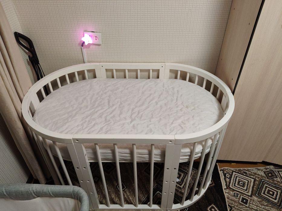 Продам кроватку детскую