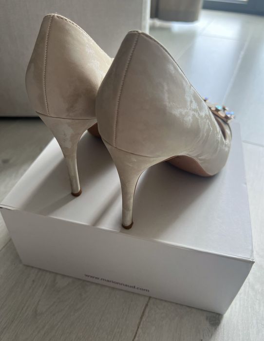 Pantofi Stiletto