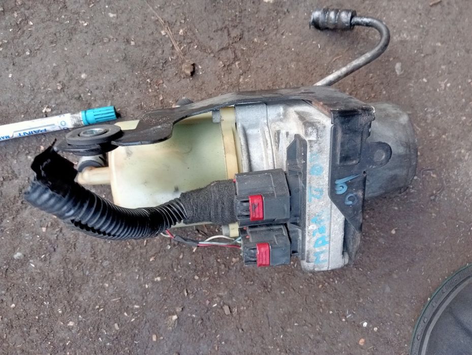 Pompa electrică servo Mazda 2 2009