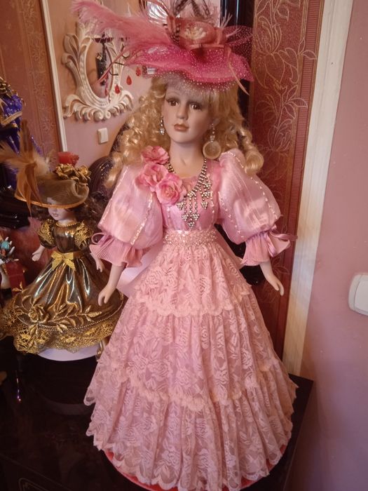 Фарфоровые куклы